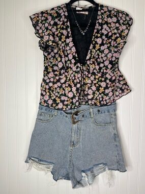 1. Trendy Springy Outfit Bundle